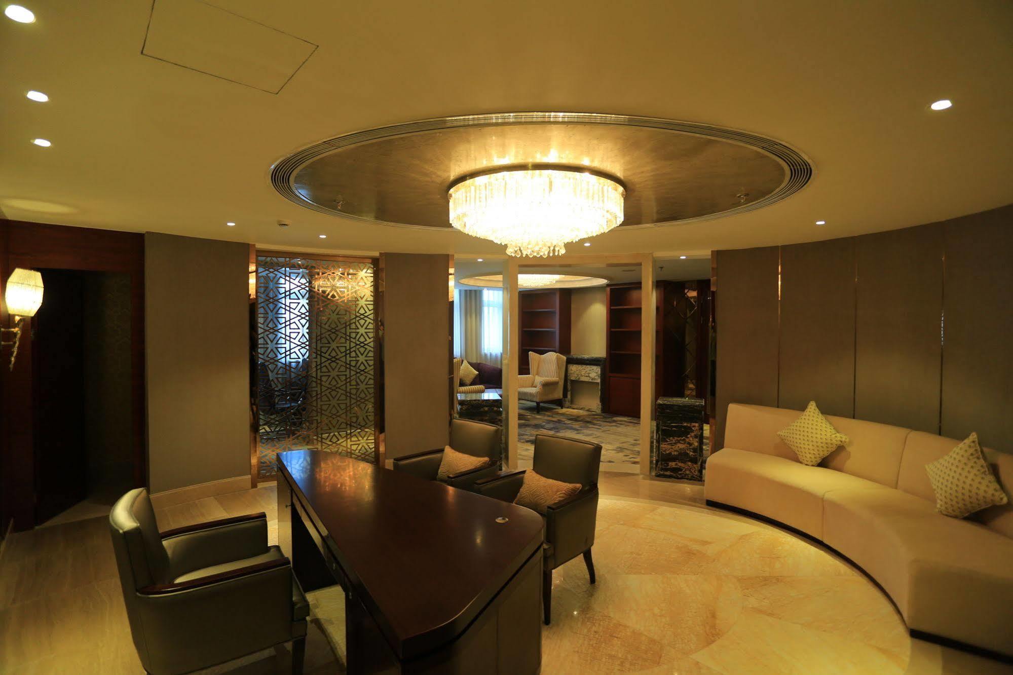 Baoji Jianguo Hotel Exteriér fotografie